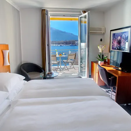 Отель La Palma Au