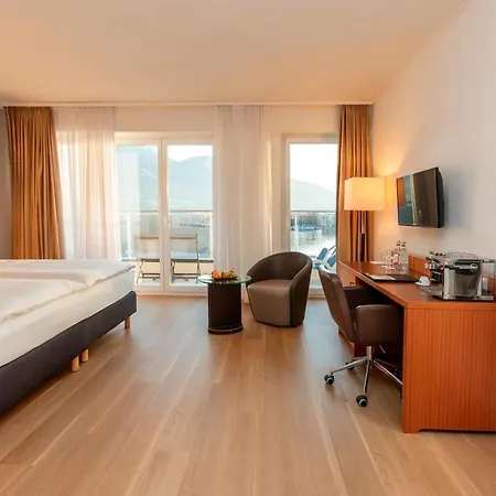 Отель La Palma Au 4*