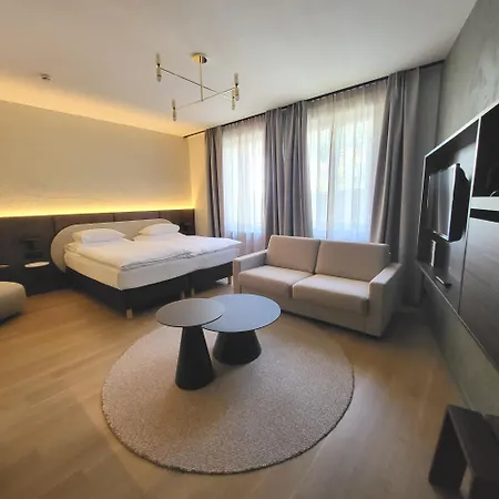 Hotel La Palma Au